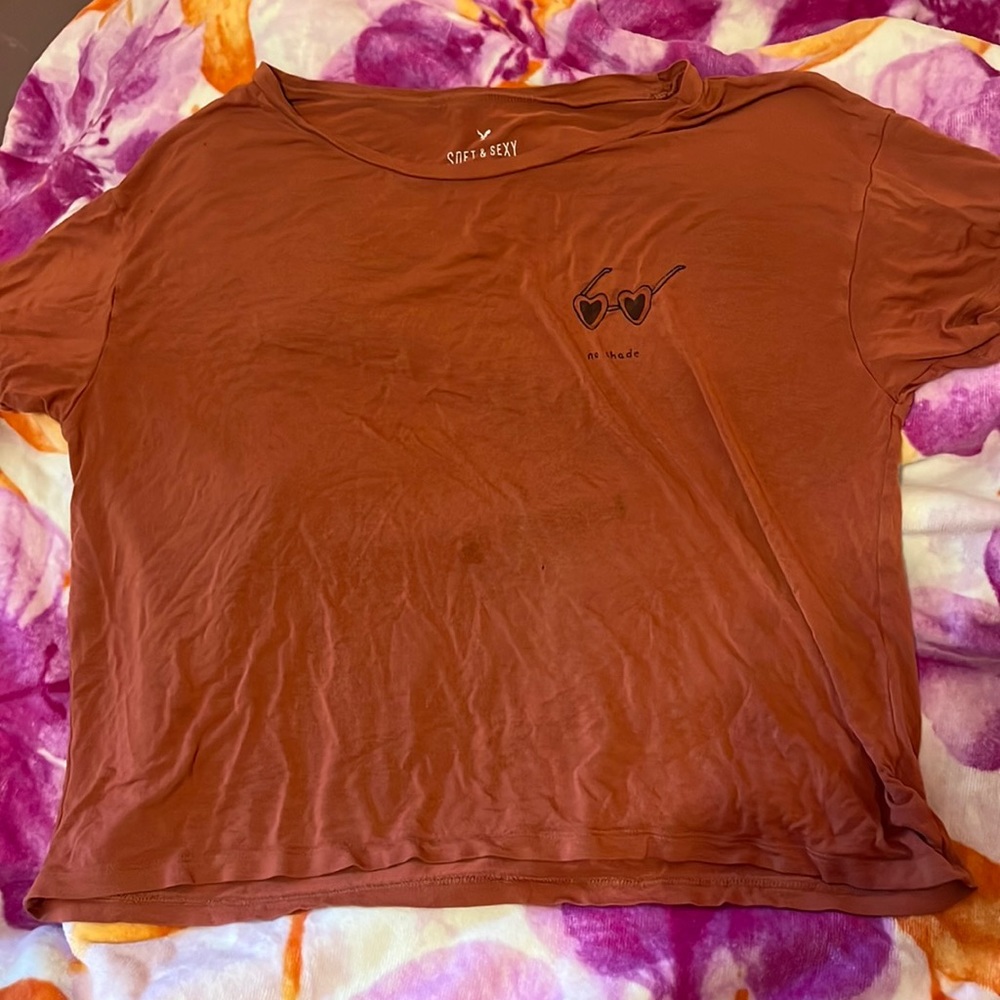Breezy Orange Tee 🕶️